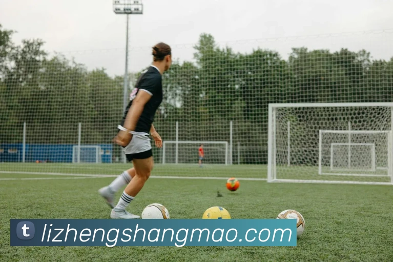 www.hth.comAPP 封面图